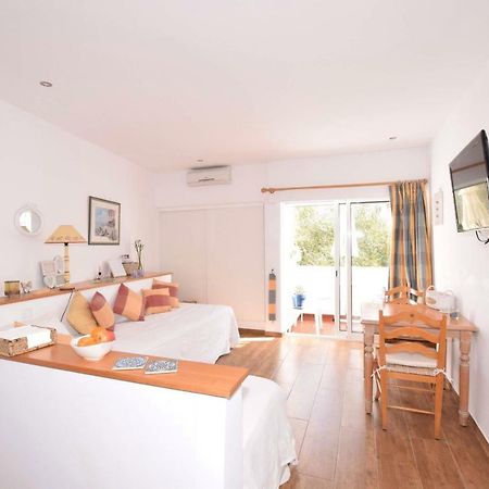 Cosy And Sweet Apartment In อัลบูเฟรา ภายนอก รูปภาพ